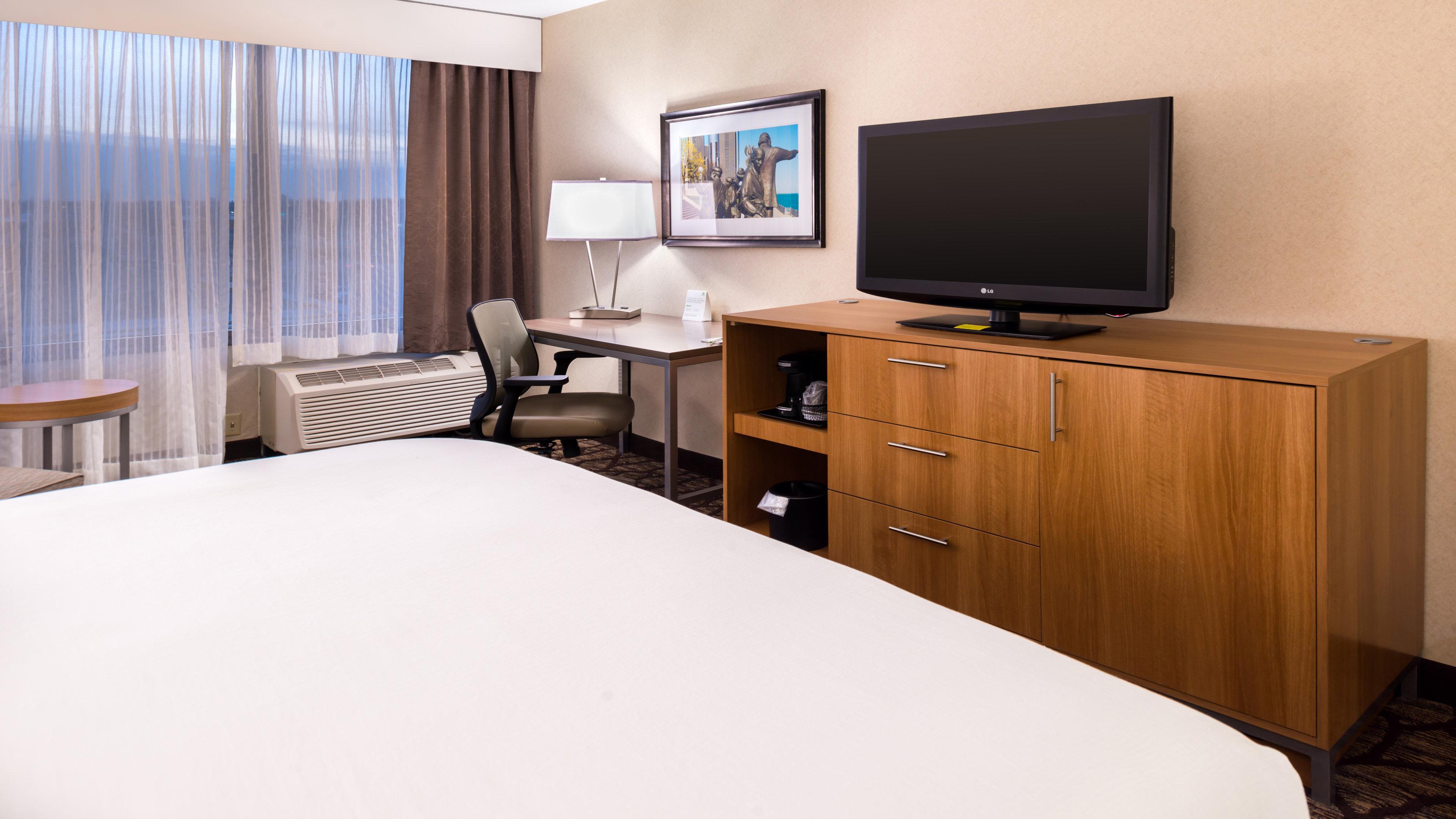 Holiday Inn Hotel & Suites Warren By Ihg Exterior foto